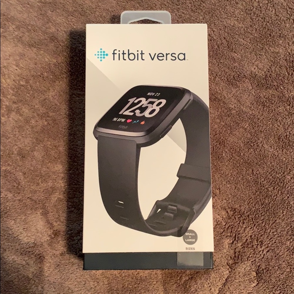 I am selling because I got a new watch.